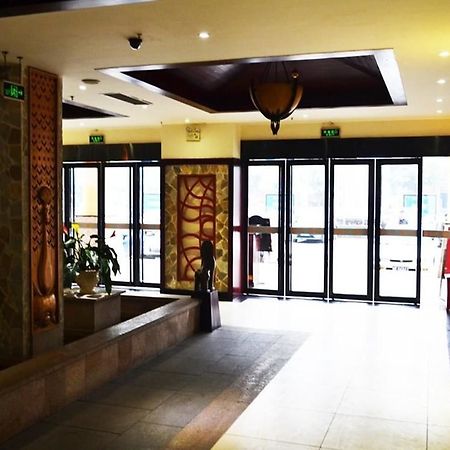 Yeste Hotel Nanning Jinhu Square Zewnętrze zdjęcie