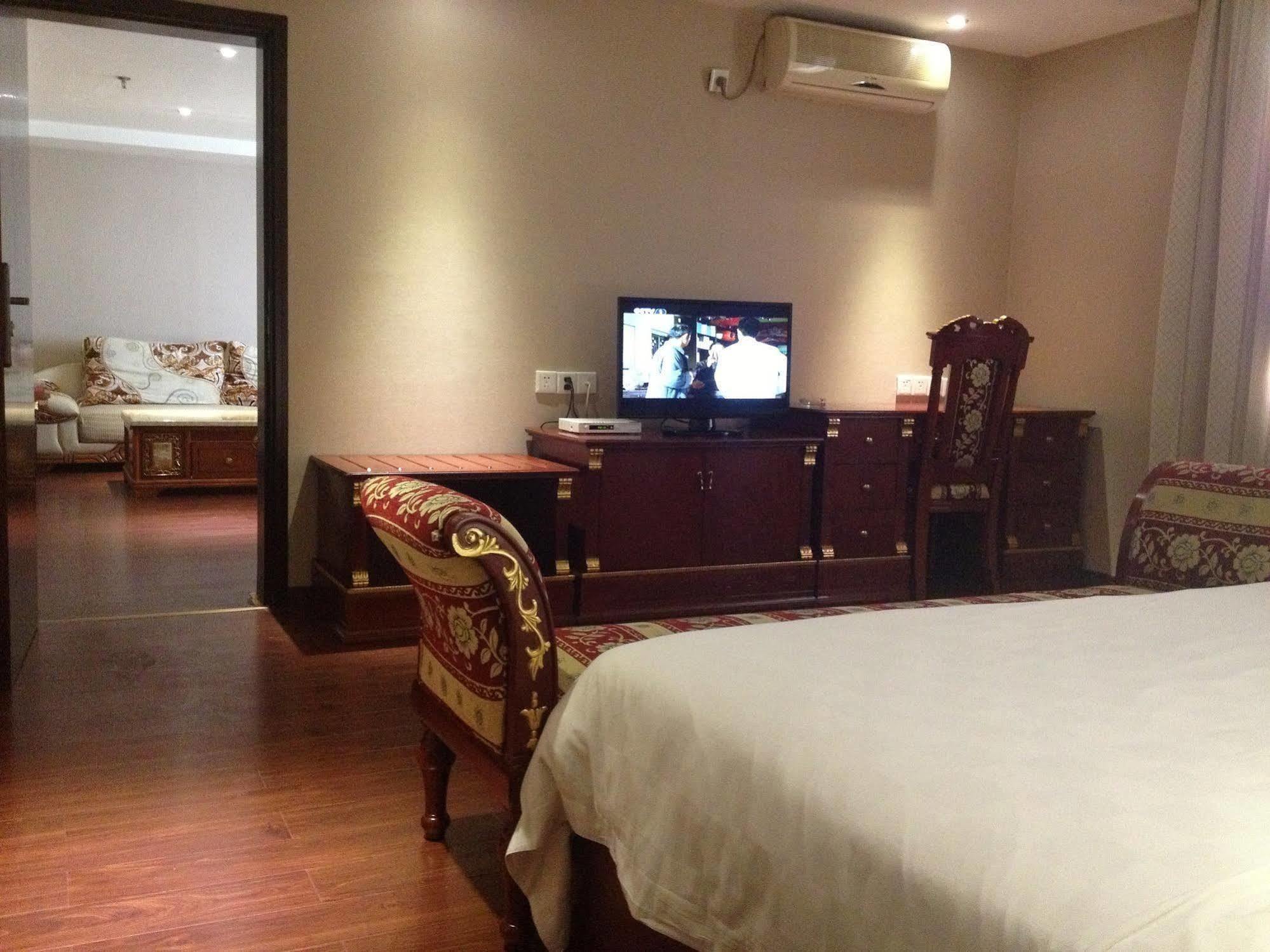 Yeste Hotel Nanning Jinhu Square Zewnętrze zdjęcie