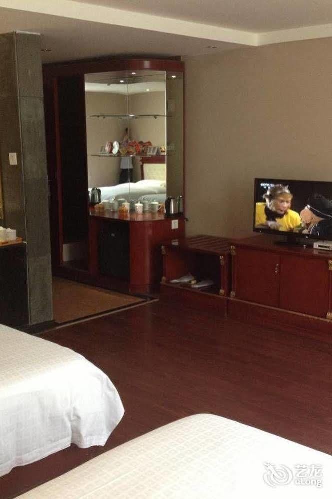 Yeste Hotel Nanning Jinhu Square Zewnętrze zdjęcie